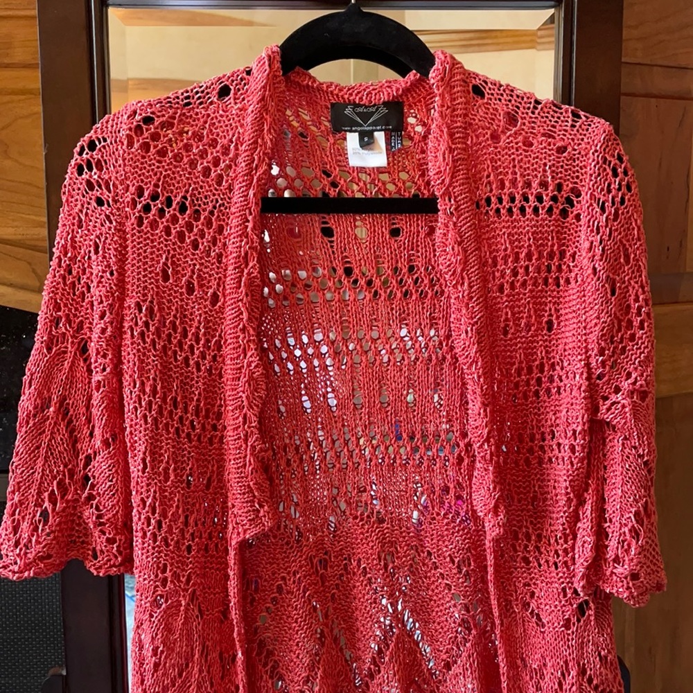 A & A beautiful dark coral knitted light cardigan
